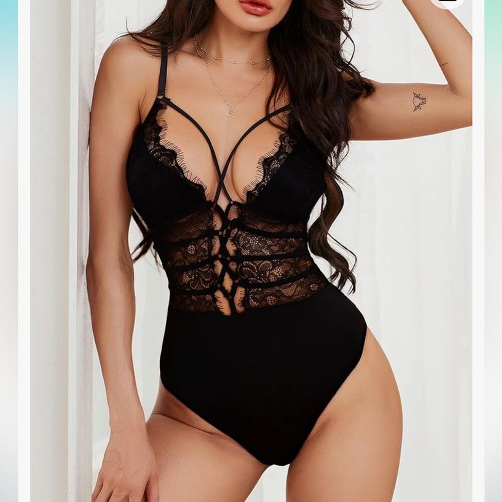 Black Lace Teddy Lingerie Bodysuit Woman Size XL Sexy Strappy - Picture 5 of 11